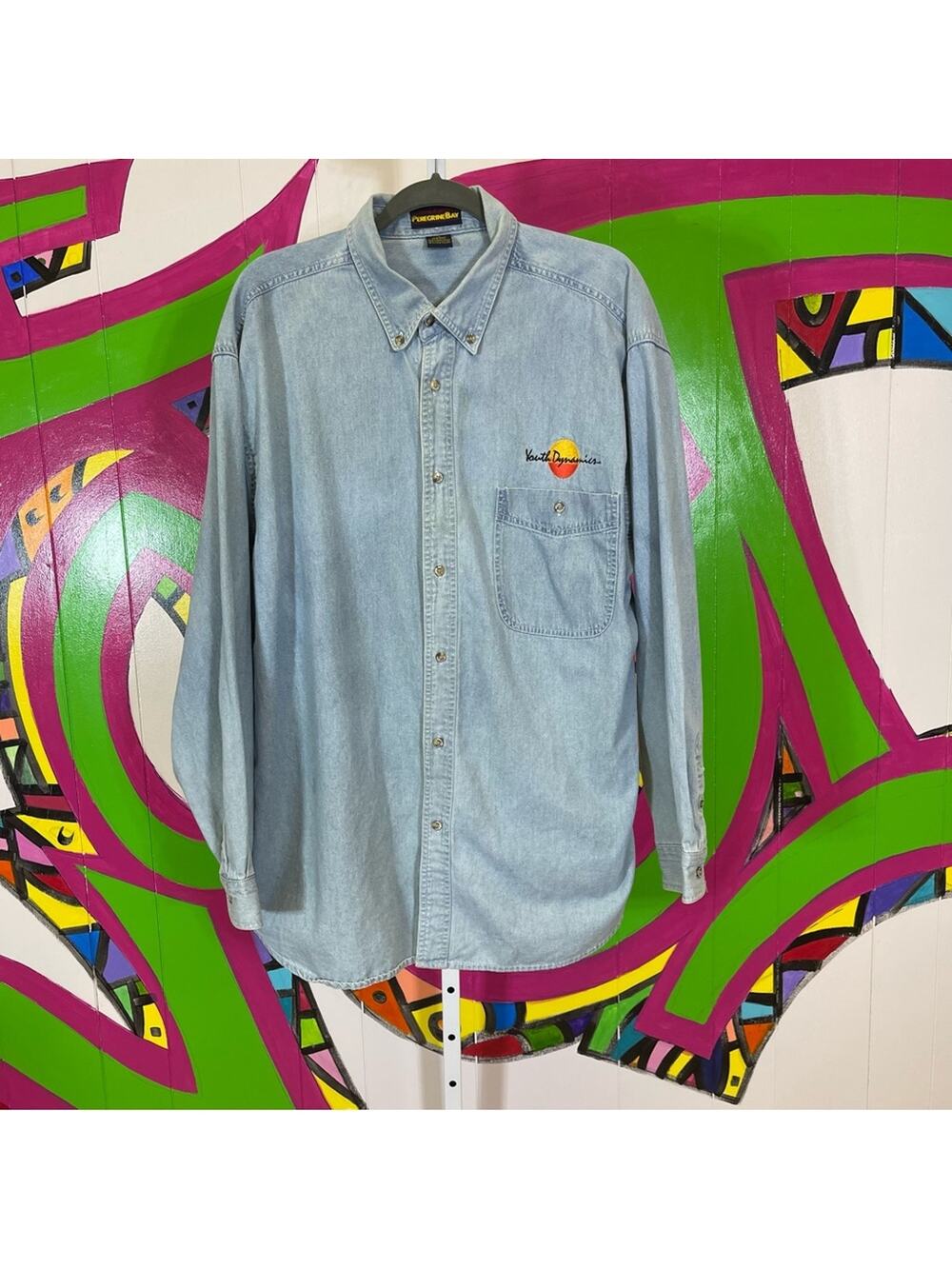 Peregrine Bay, Youth Dynamics Chambray Button Up Shirt. Size XL. Good used cond!